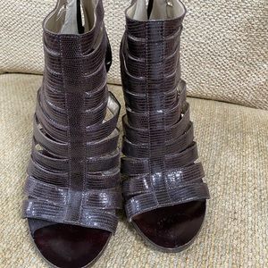 Banana Republic sandals